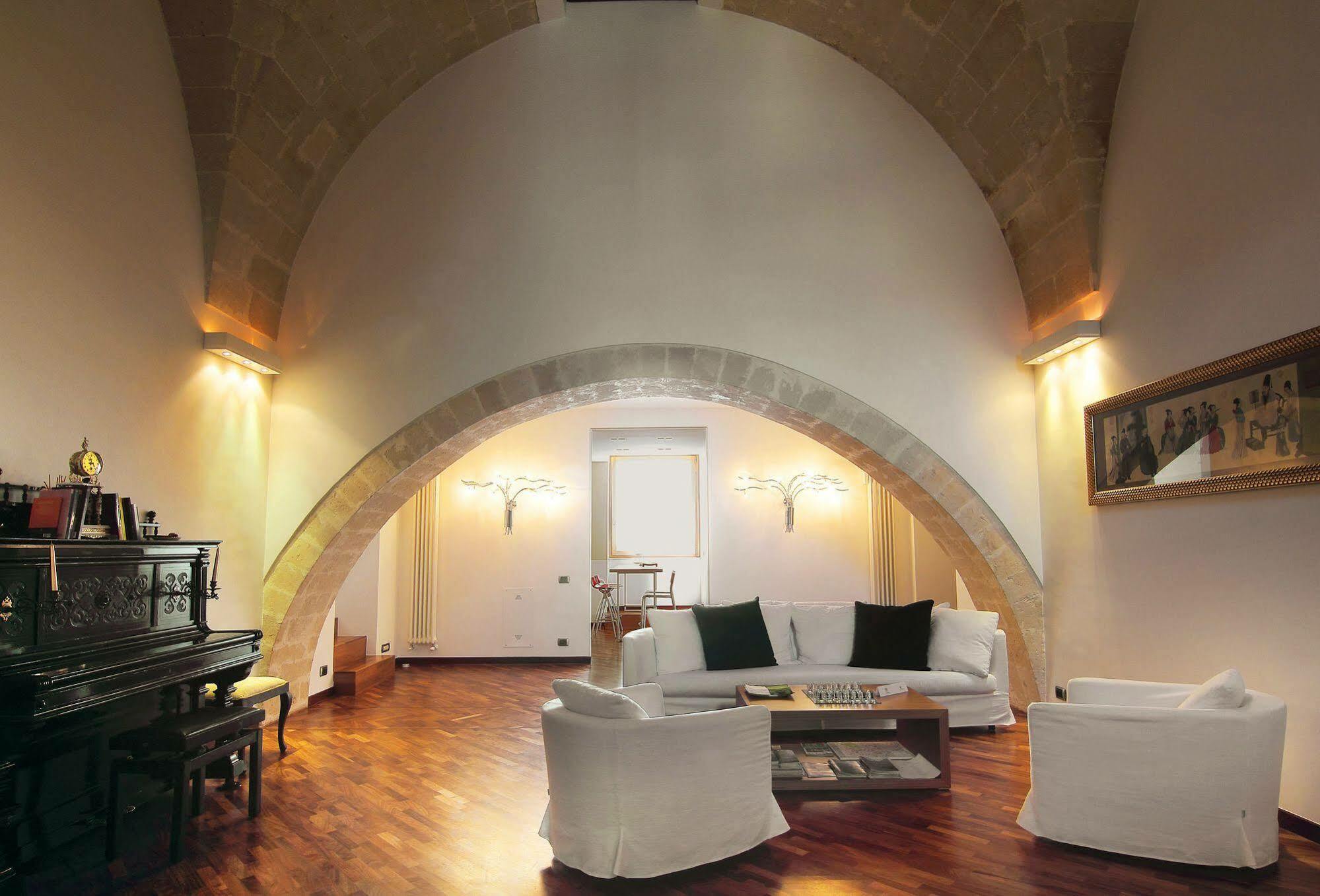 ماتيرا Antica Civita Luxury Room المظهر الخارجي الصورة