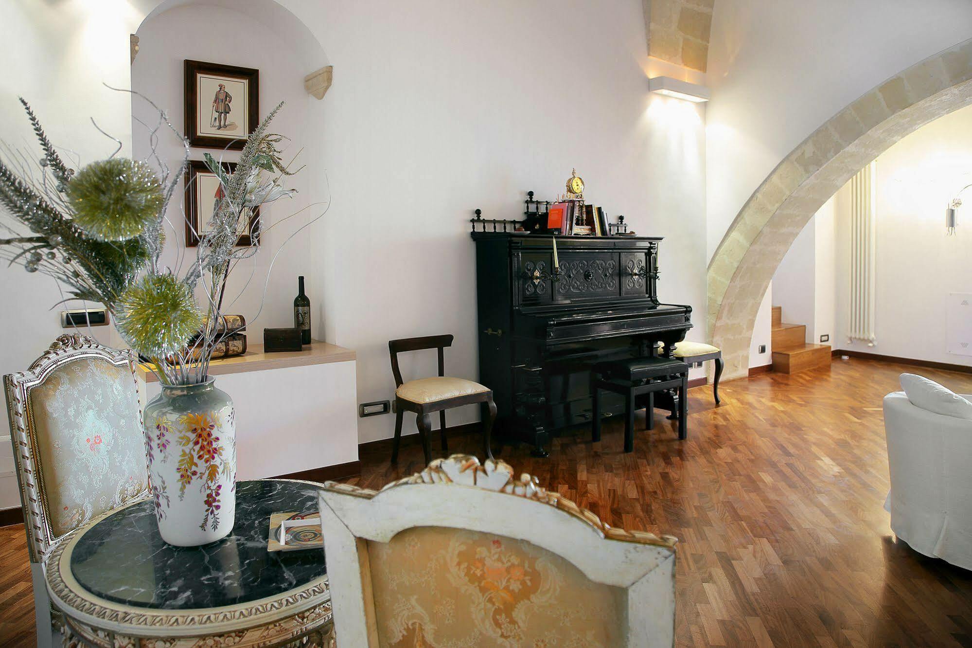 ماتيرا Antica Civita Luxury Room المظهر الخارجي الصورة