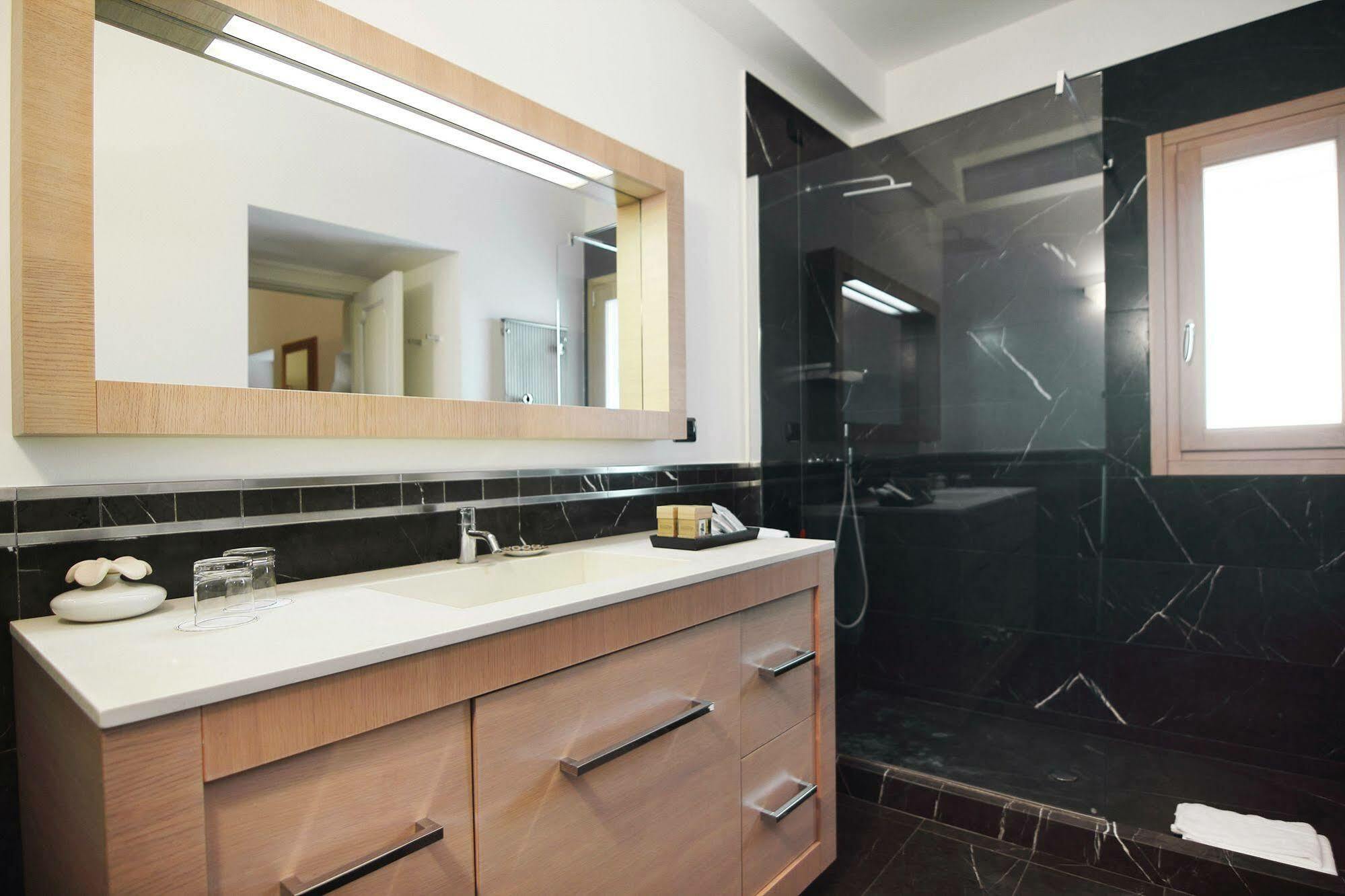 ماتيرا Antica Civita Luxury Room المظهر الخارجي الصورة